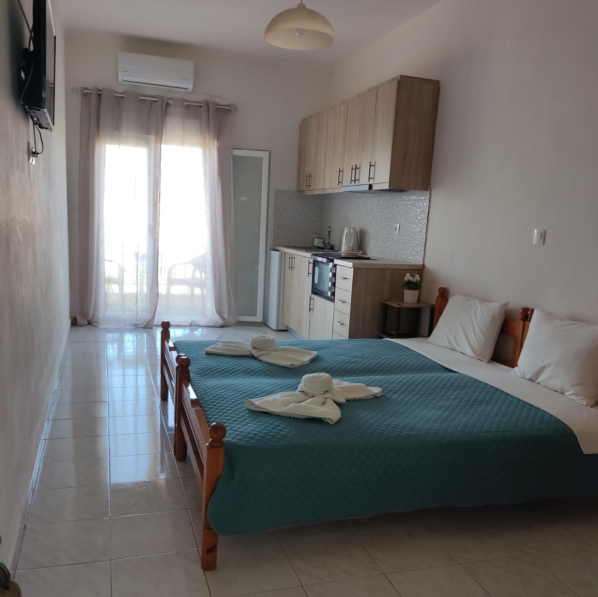 Ελενα Villa Anaxos Exterior photo
